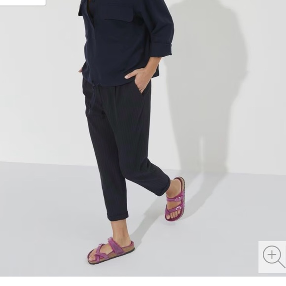 Birkenstock Mayari Genuine Shearling Sandals - Picture 15 of 15